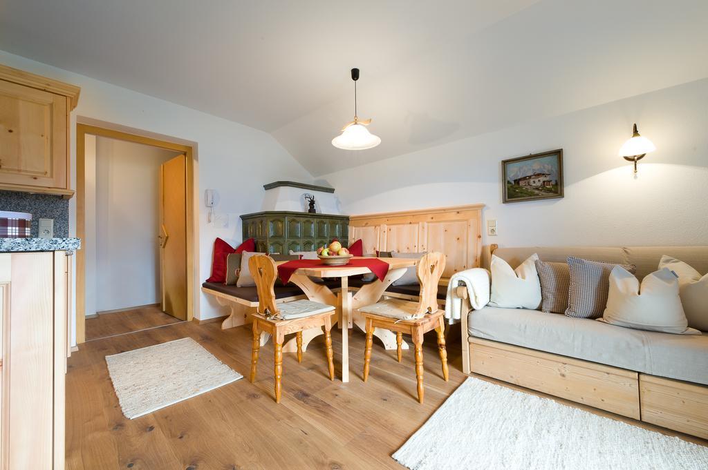 "Innsbruck Moments" Kasperhof Appartements Habitación foto